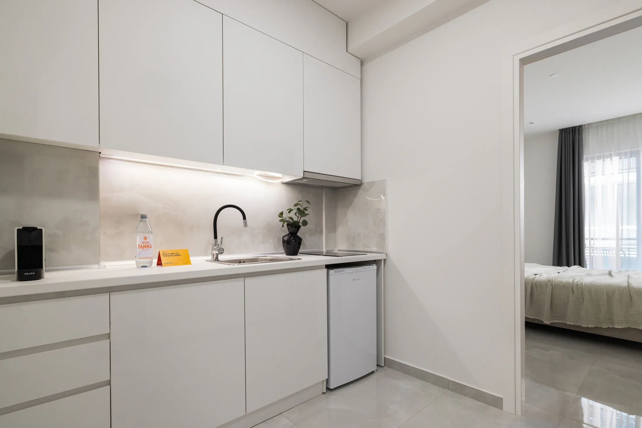 Equipped kitchenette in a CITIZEN apartment
